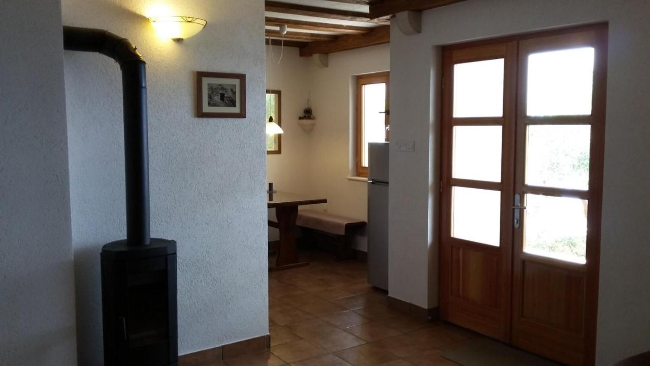 House Jurasovic Villa Gdinj ภายนอก รูปภาพ